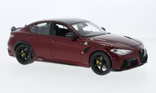 Alfa Romeo Giulia GTA, dunkelrot, 2020, 1 18, Bburago - Knallerpreis