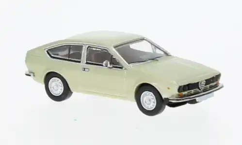 Alfa Romeo Alfetta GT, hellgrün, 1974, 1 87, PCX87 | Sonderangebot